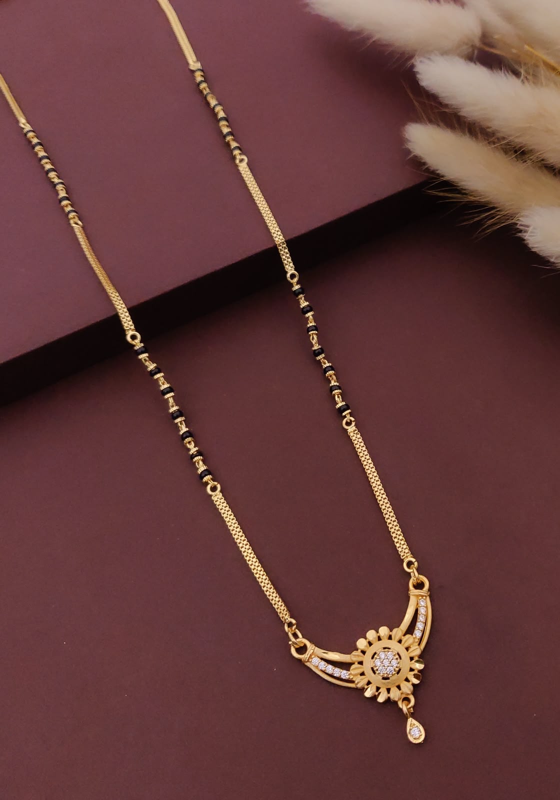 18 Inch Short Designer Mangalsutra for Women | Gold Plated Floral Pendant Mangalsutra with Black Beads | Stylish Daily Wear Mangalsutra – VIHAL ORNAMENTS